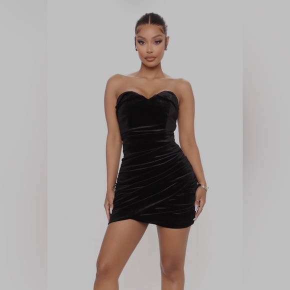 Romantic Feel Velvet Mini Dress - Black - Picture 1 of 1